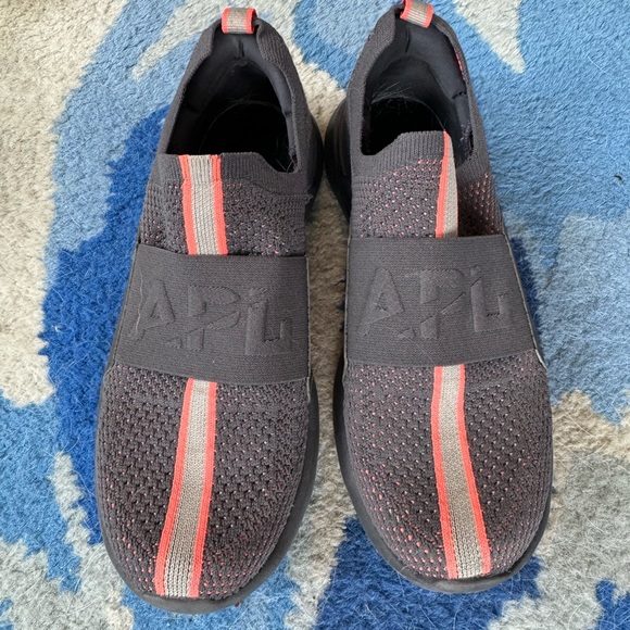 APL Tech Loom Bliss - Picture 1 of 5